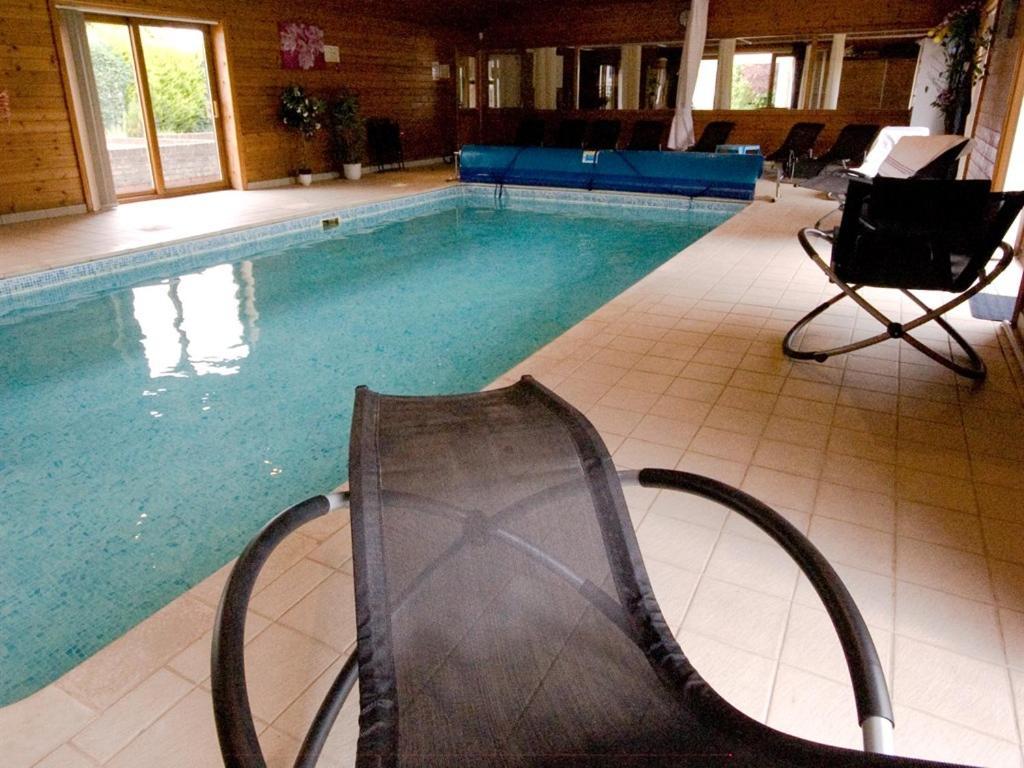 Treetops cottages&spa Grimsby Exteriör bild