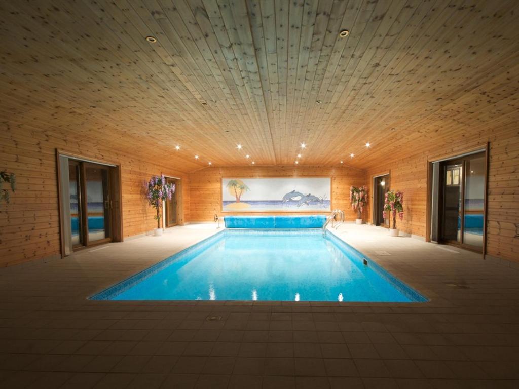 Treetops cottages&spa Grimsby Exteriör bild